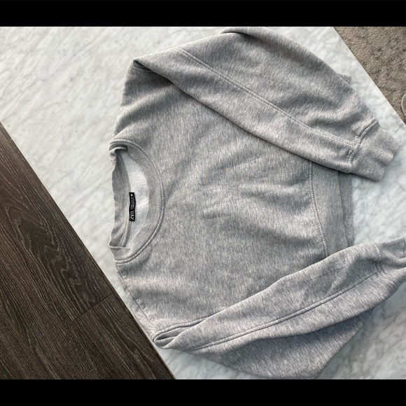 ZARA crop sweatshirt - Picture 2 of 4